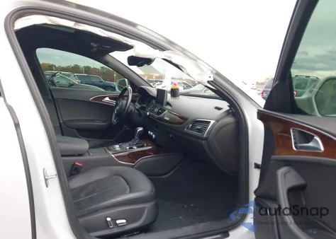 2016 Audi A6 2.0T Premium Plus z USA, uszkodzony, nr VIN WAUGFAFC4GN168948